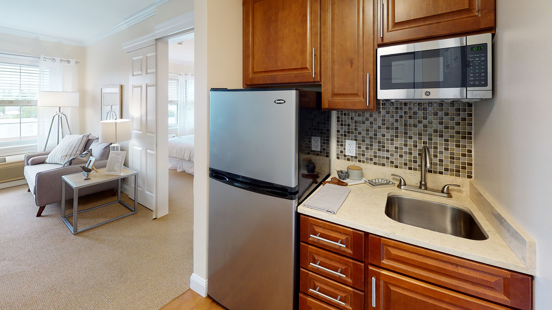 Apartment kitchenette at Atria Park of Great Neck