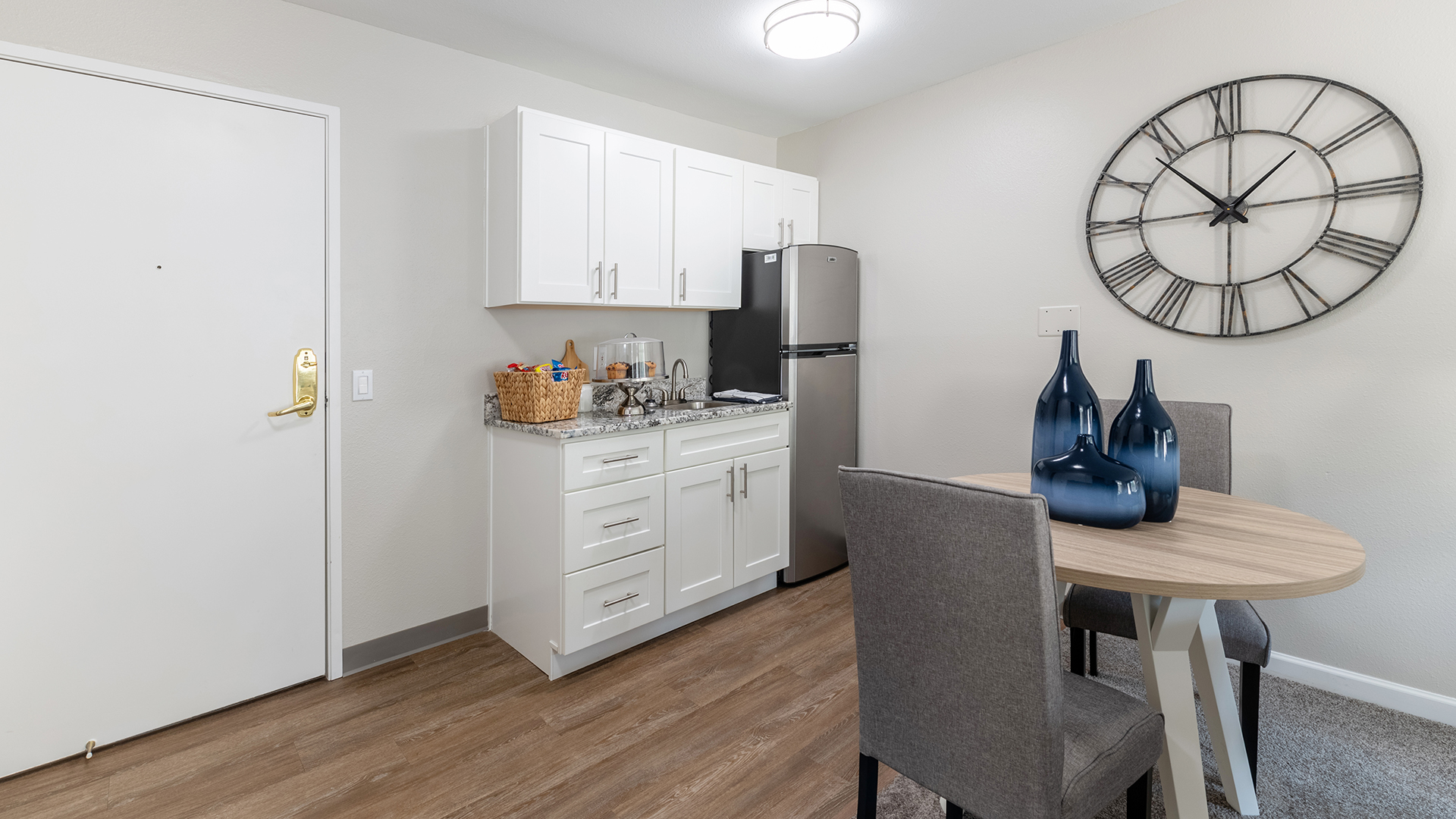 Apartment kitchenette and dining area